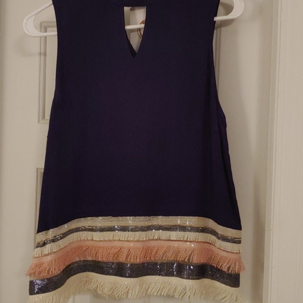 Sleeveless top